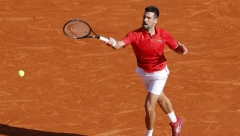 NOVAK SE OGLASIO U SITNE SATE Đoković raskinuo sa još jednim trenerom, već mu našao zamenu