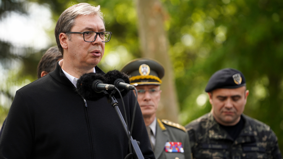 "VUČIĆ HOĆE DA ZAVRŠI RAT, HOĆE KONAČNU POBEDU" Totalna ofanziva na predsednika Srbije, pridružila im se i Florens Hartman