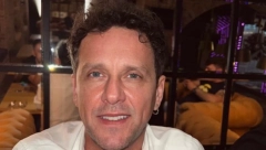 DETALJI RAZVODA BRAKA DŽENANA LONČAREVIĆA Alo! saznaje: Pevač spreman svega da se odrekne, od supruge traži samo jedno!