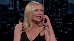 POZNATA GLUMICA PRIZNALA „Govorili su da imam ružne zube i tražili da napumpam usne da bih bila privlačnija“