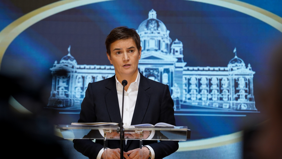 PRIHVATAJU SE SVI PREDLOZI OSIM JEDNOG, DIREKTNO JE SUPROTAN USTAVU Brnabić odgovorila svim poslaničkim grupama