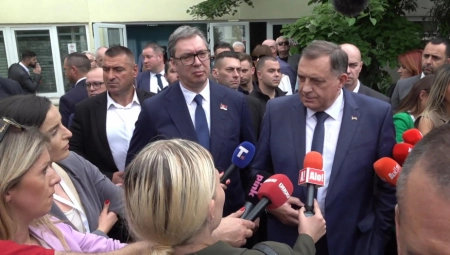 TO JE TEMA KOJA DUBOKO DELI BALKAN Vučić o Srebrenici: Ja razumem šta Bošnjaci hoće, ne razumem šta hoće Nemci, Amerikanci i svi ostali