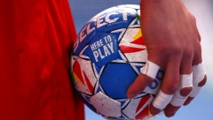 NEVEROVATNE SCENE POSLE TEŠKE SAOBRAĆAJNE NESREĆE Rukometaši rukama i nogama vadili vozača iz kamiona