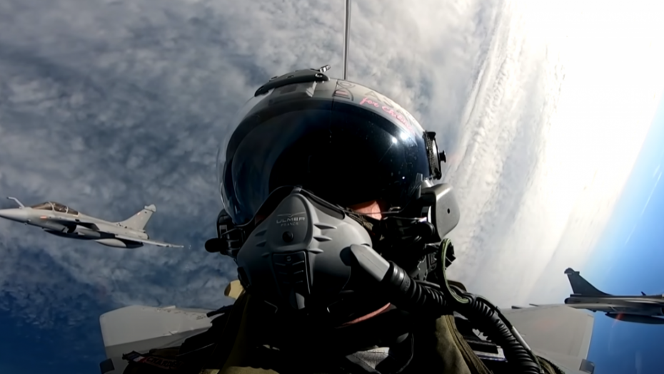 SVI ŽELE LOVCE KOJE KUPUJE SRBIJA Naš najveći saveznik već ima Rafale, čeka se samo na nas! (VIDEO)