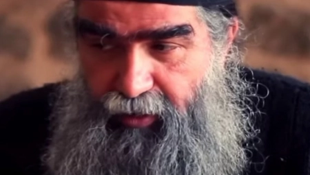 PITANJE KOJE MUČI MNOGE SRBE Kad vas pitaju zbog čega postite, otac Rafailo savetuje kako da odgovorite!