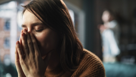 UHVATILA SVOJU MAJKU I MUŽA NA DELU Ono što je nakon toga saznala je SLOMILO