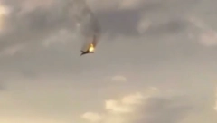 SNIMAK PADA RUSKOG BOMBARDERA Piloti su se katapultirali (FOTO/VIDEO)
