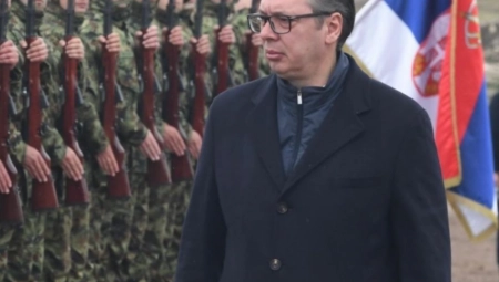 "SRBIJA JE MNOGO NAPREDOVALA U POSLEDNJIH 10 GODINA" Vučić sa Peštera: Čestitam Vojsci Srbije na uspešno izvedenoj vežbi