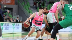 RUŽIČASTI SNOVI SE NASTAVLJAJU Mega deklasirala Cedevita Olimpiju i čeka Zvezdu u polufinalu