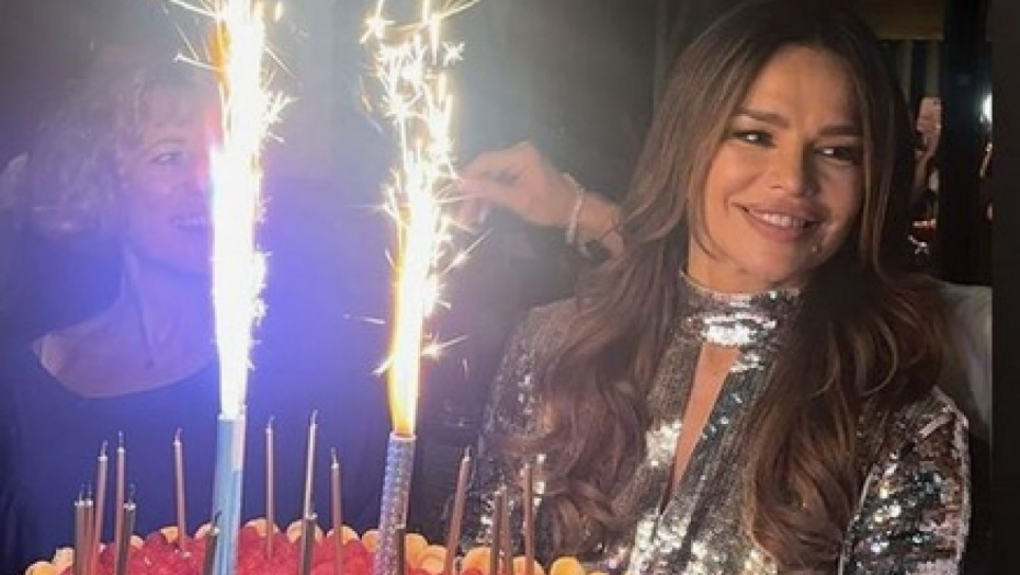 SEVERINA PROSLAVILA 52. ROĐENDAN! Pevačica objavila emotivni video, a reči njene majke teraju suze na oči!
