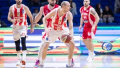 ZVEZDA JE U POLUFINALU ABA LIGE Vratio se Topić, Lazić slavi jubilej, Studentski centar bio na kolenima, pa pravio probleme