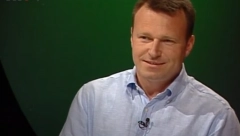 ČIM JE USTAO IZ KREVETA PAO JE U KOMU IZ KOJE SE NIJE PROBUDIO Detalji smrti poznatog reditelja, saradnik otkrio sve!