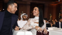 KRISTIJANO I GEORGINA NE GUBE VREME NI U SAUNI Snimak slavnog para obišao planetu, a svi se pitaju samo jedno