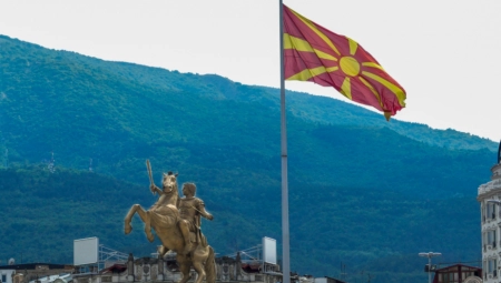 SEVERNA MAKEDONIJA DANAS BIRA PREDSEDNIKA DRŽAVE: Učestvuje sedam kandidata