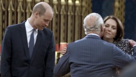 KRALJ ČARLS OTKRIO KOLIKO POŠTUJE KEJT MIDLTON Ovakva čast nije ukazana nijednom članu porodice do sad