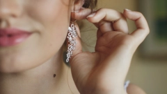 SPASITE BIŽUTERIJU Vaš nakit će ponovo zablistati uz pomoć jedne sitnice iz kupatila, proveren trik!