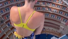 "ZBOG OVOG SNIMKA MI SE OKRENUO ŽELUDAC" Skok pravo u AMBIS! Nije za one sa slabim stomakom (VIDEO)