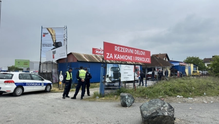 POZLILO RODITELJIMA UBIJENOG BIZNISMENA IZ ČAČKA Reagovala Hitna pomoć, traje potraga za osumnjičenim