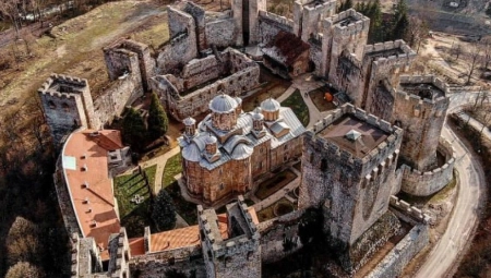 TURCI SE KLANJALI PRED OVIM SRPSKIM SVECEM Probali da oskrnave njegovu fresku, pa zanemeli od šoka!