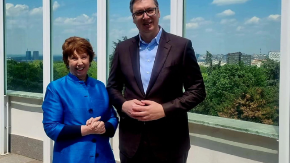 VEOMA DOBAR RAZGOVOR SA KETRIN EŠTON Oglasio se Vučić, evo o čemu su razgovarali