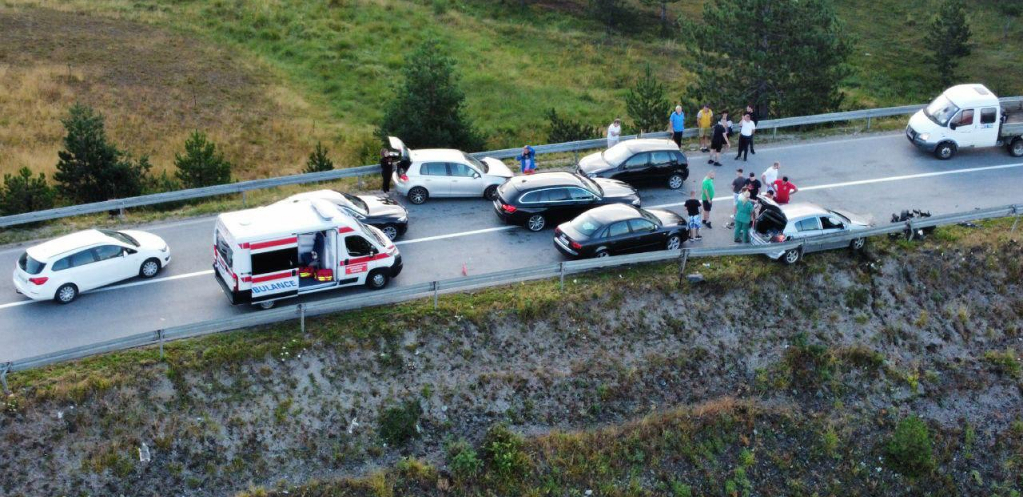 MUŠKARAC POVREĐEN NA MAGISTALNOM PUTU KOD ČAČKA Oglasili se iz bolnice, evo u kakvom je stanju