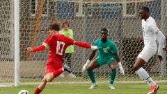 PUKLA BRUKA Fudbaleri Srbije izgubili 5:1