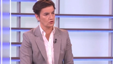 Brnabić: Konaković potvrdio da je Vučić od početka u pravu, rezolucija usmerena direktno protiv Srbije