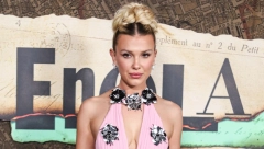 MILI BOBI BRAUN ZAPALILA INSTAGRAM Objavila vrelu fotku u bikiniju i teksas šortsu, fanovi jedva dišu!