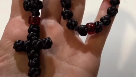 MNOGI SRBI NOSE BROJANICU, ALI NA POGREŠNOJ RUCI Otac Vladimir otkrio šta kažu crkvena pravila