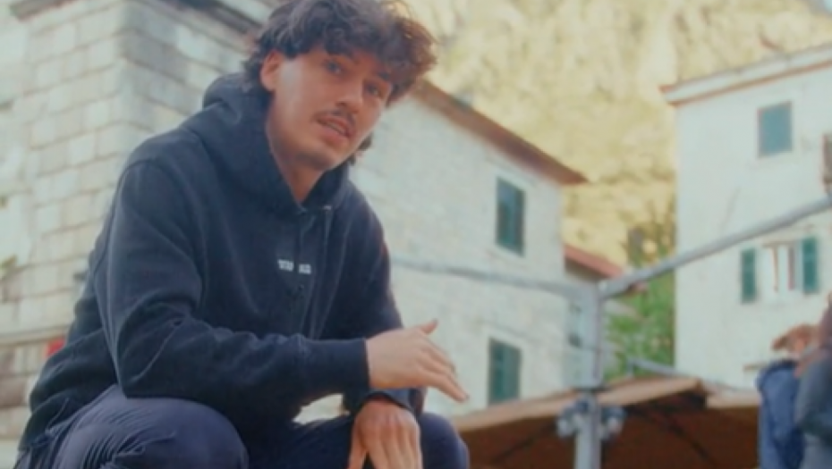 "TO JE BILO JEDNO OD NAJBOLJIH MESTA NA SVETU DOK SE ONI NISU POJAVILI" Amerikanac tvrdi da Crna Gora više nije ista zemlja, evo i zbog čega (VIDEO)