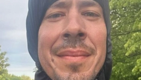 NIKOLA ROKVIĆ PROLAZI KROZ PAKAO TOKOM PEŠAČENJA Odmah se oglasio i otkrio šta mu se dešava sa telom!