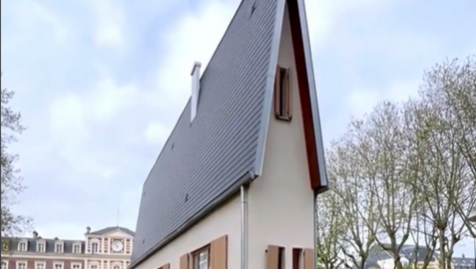 SVI SE PITAJU KAKO JE MOGUĆE ŽIVETI TU Ovo je NAJUŽA kuća na svetu (VIDEO)