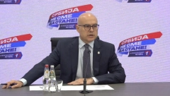 VUČEVIĆ OBJASNIO: Glasanje po mestu boravišta bilo moguće samo za republičke izbore
