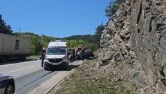 SUDARILA SE DVA AUTOMOBILA KOD ZLATIBORA Ima povređenih, stvaraju se velike gužve