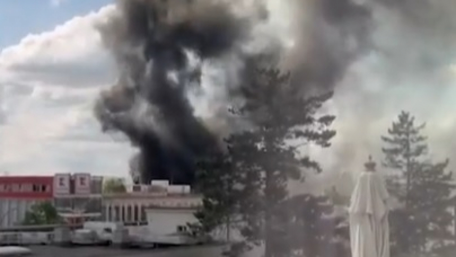 EKOLOŠKA KATASTROFA U BERLINU Otrovan dim prekrio nebo, vidi se KILOMETRIMA unaokolo (VIDEO)