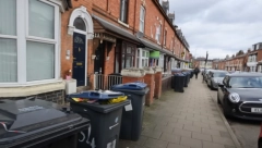 GASE ULIČNE SVETILJKE, SMEĆE ODNOSE NA 2 NEDELJE: Kako izgleda kada bankrotira drugi po veličini grad i to u ekonomskoj sili?