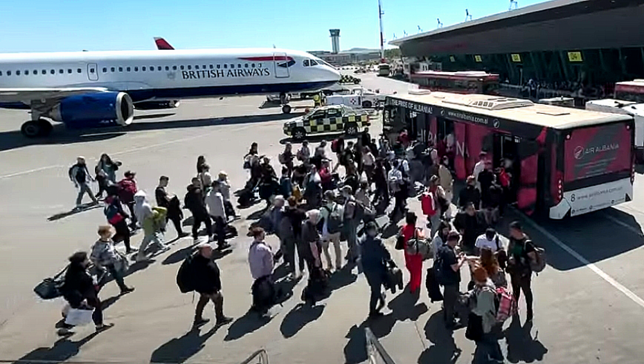 OPŠTA BEŽANIJA ALBANACA Preti im totalni egzodus, za ovo nemaju rešenje