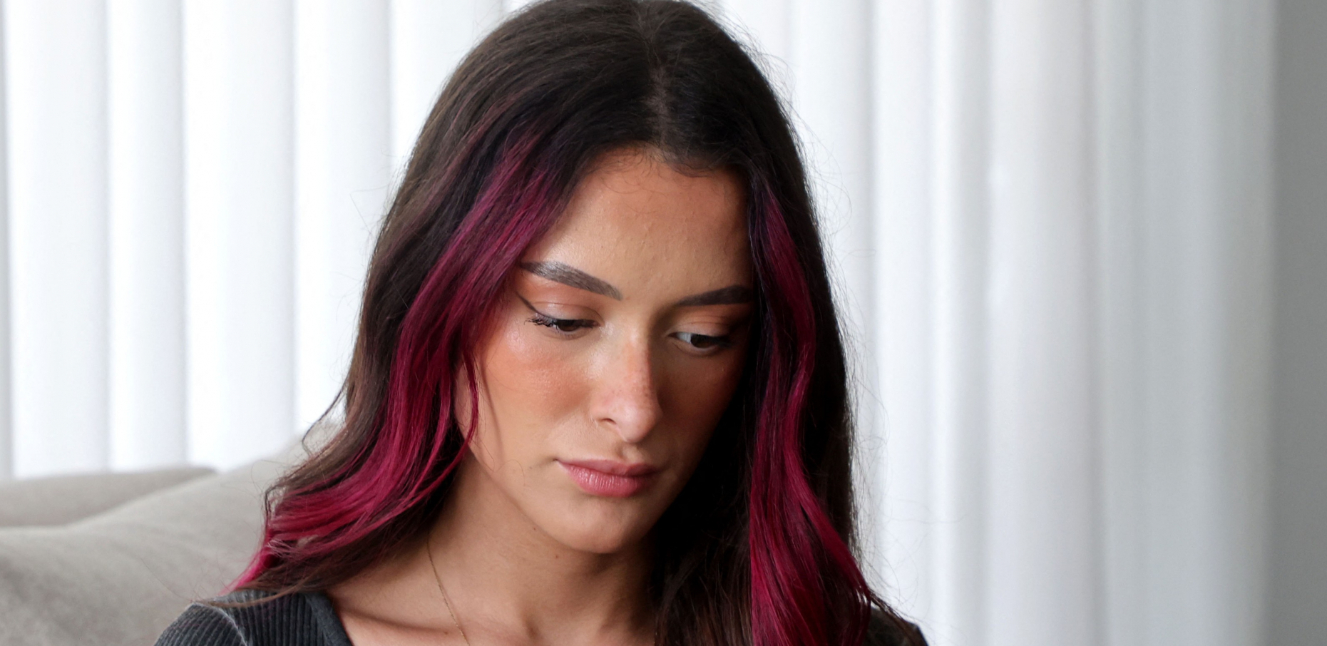 IZRAELSKU PREDSTAVNICU IZVIŽDALI NA EVROVIZIJI Pobegla nakon nastupa, najavljen protest, policija zatražila pojačanje!