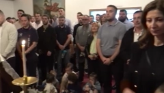 ZBOG NIKOLE JOKIĆA SVI ZNAJU GDE JE SRBIJA! Srpska pravoslavna crkva u Denveru okupila veliki broj vernika na Vaskrs!