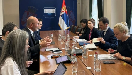 MINISTAR MALI SA INVESTITORIMA Još jednom smo dobili potvrdu naših dobrih ekonomskih rezultata