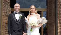SOFRA OBJAVIO FOTOGRAFIJU SA SUPRUGOM I DEVOJČICOM Svi gledaju u jedan detalj, evo kako provode vreme nakon svadbe