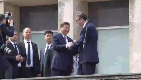 SAMO JE NEBO GRANICA! Predsednik Vučić održao govor hiljadama građana pred Palatom Srbija: Svi ćemo se sećati ovog dana, pišemo istoriju!