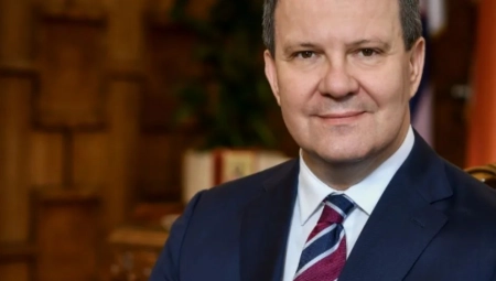 IZA MENE I MOJIH SARADNIKA OSTAJU KONKRETNA DELA Oglasio se Igor Mirović