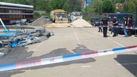 OGLASIO SE NAČELNIK HITNE POMOĆI U KURŠUMLIJI Evo u kakvom su stanju deca povređena na ringišpilu