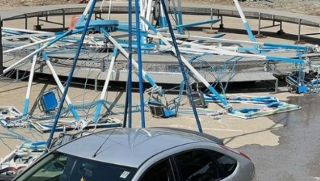 "ODJEDNOM SE ČULO KRCKANJE, POKUŠAO SAM DA POBEGNEM" Izjava tinejdžera koji je povređen na ringišpilu u Kuršumliji