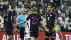 BAJERN SE OSIPA Nakon ispadanja iz Lige šampiona supertalenat napustio Mihnen