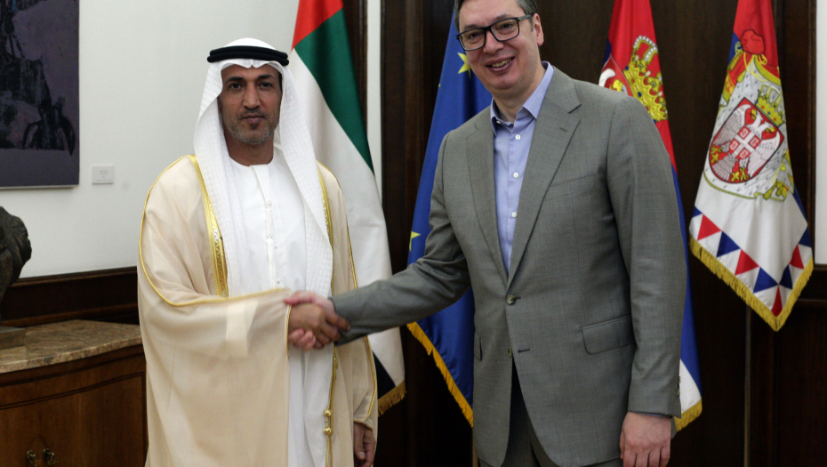 "DETALJNO SAM UPOZNAO MINISTRA SA SITUACIJOM NA KOSOVU I METOHIJI" Vučić se sastao sa ministrom odbrane UAE (FOTO)
