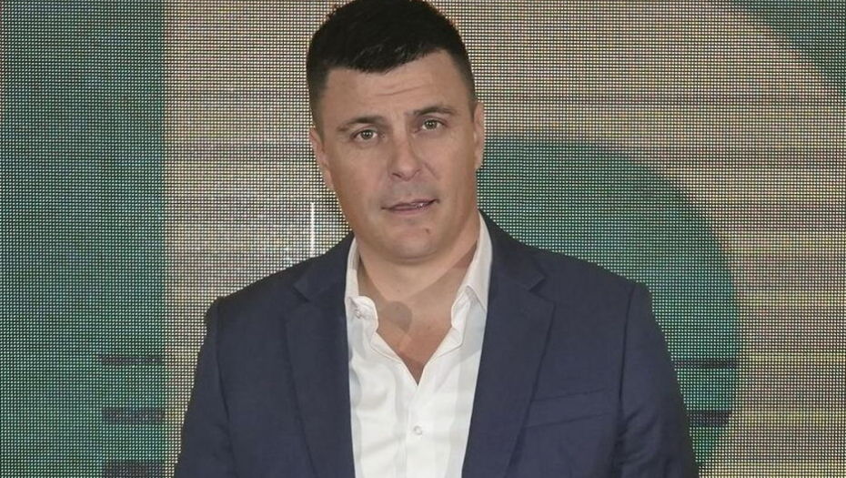 TA MI NEĆE RAĐATI DECU I IĆI PRED STARA MAJKU Vuk Kostić žestoko o ženama