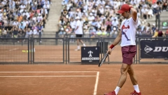 ŠTA ĆE SVE ĐOKOVIĆA DA SNAĐE Diskvalifikacija, deportacija, pa sad još i ovo