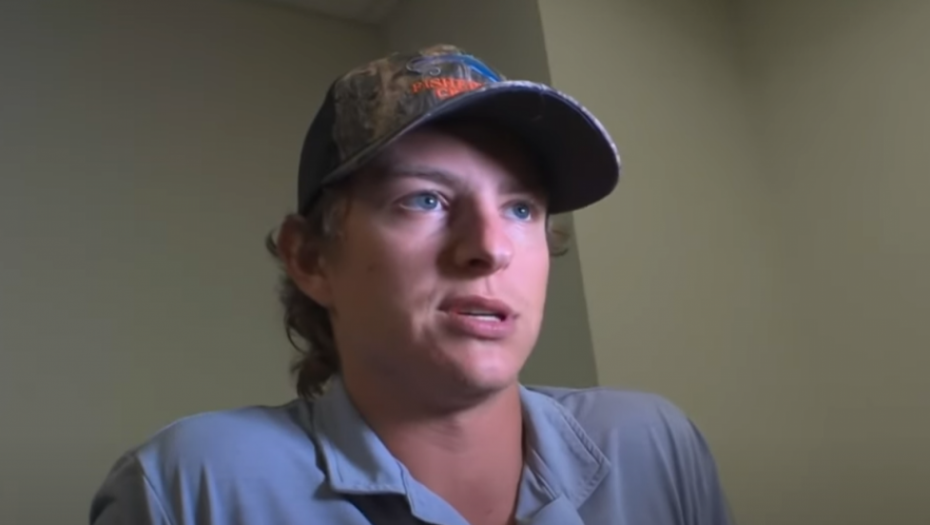 "STVARNO NE OSEĆAŠ DA TI ZUBI ULAZE..."Marlin (24) otkrio šta mu je prolazilo kroz glavu dok ga je ajkula od 2 metra grizla